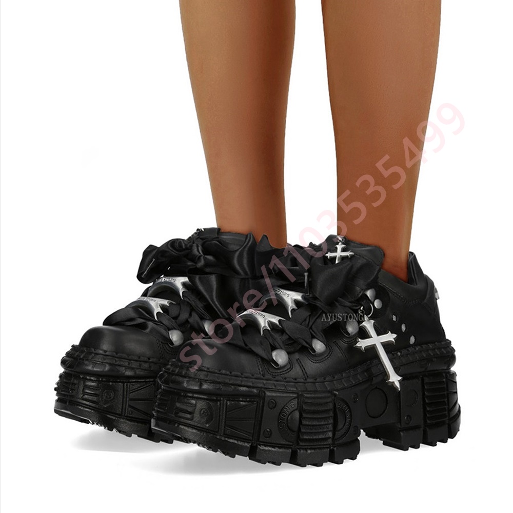 Robuste Punk-Metall-Nieten-Sti – Street Fashion Y2K Bewertung und Preis